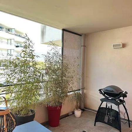 F3 - Standing, Idealement Situe Ajaccio  Exterior photo